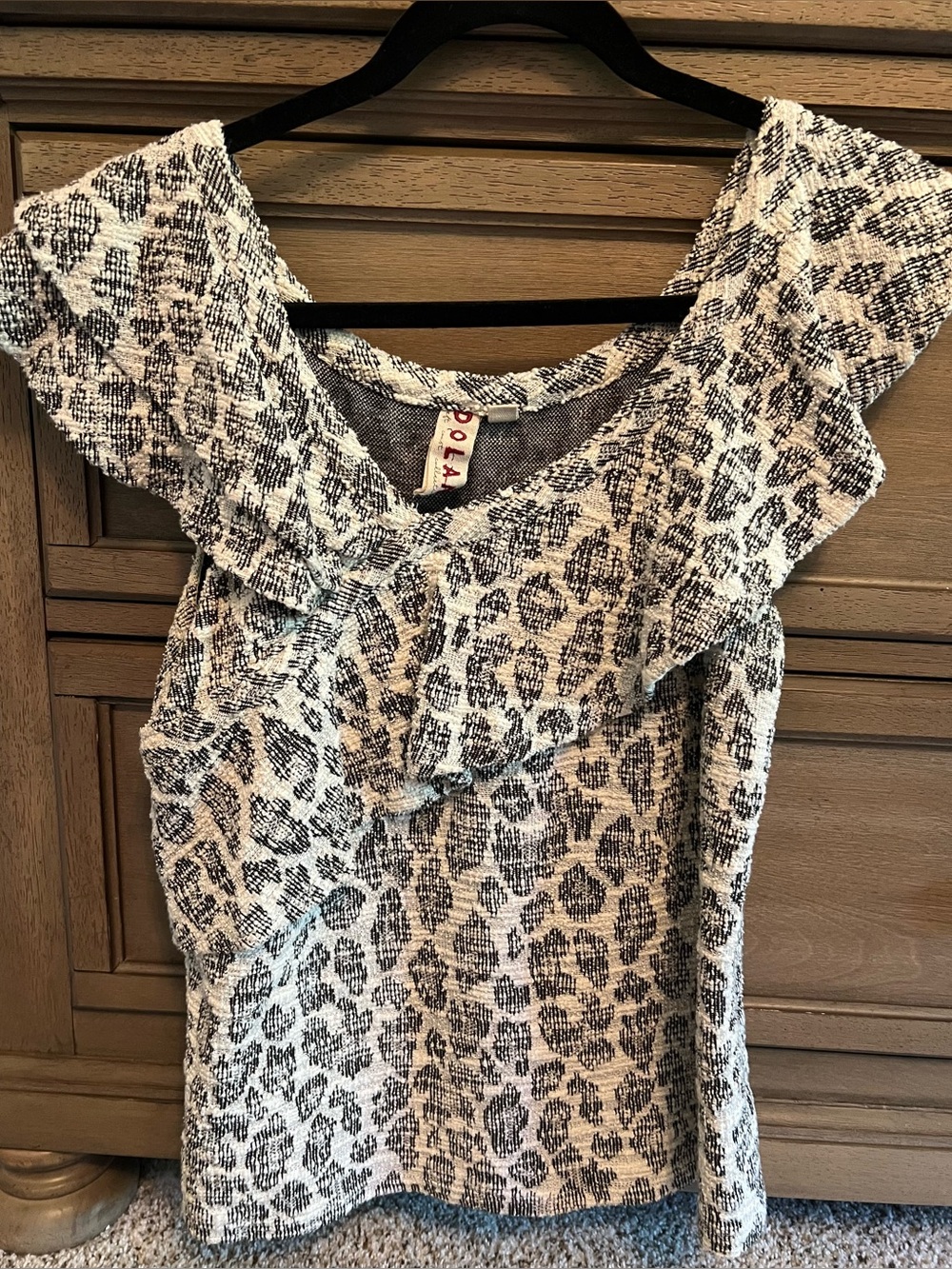 Anthropologie Dolan Sleeveless textured leopard shirt size small
